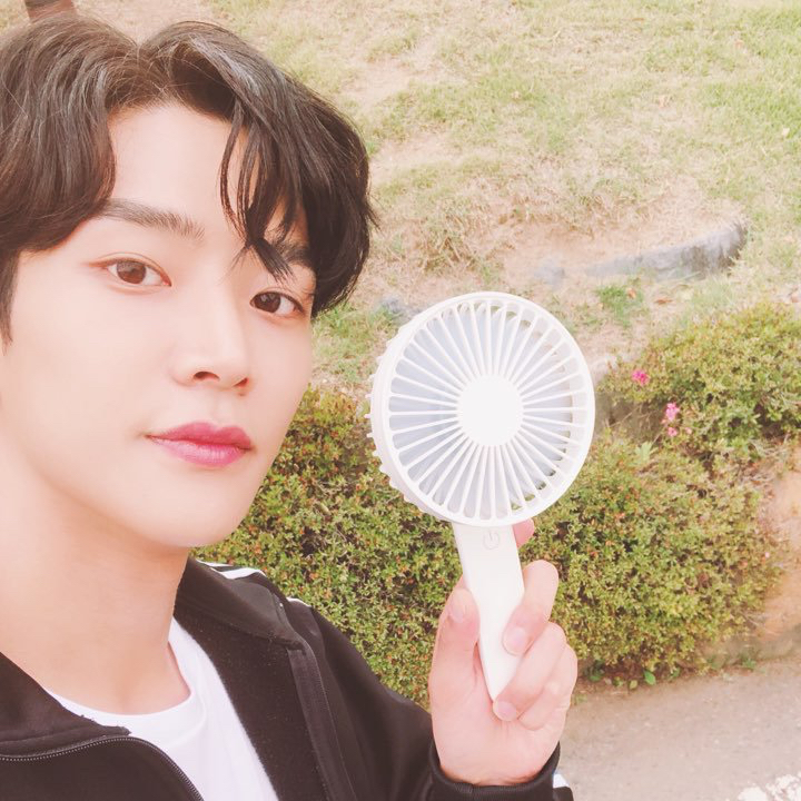 Behind-the-scenes cut of Rowoon