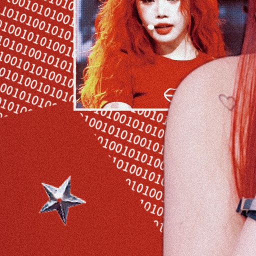 A moment captured by Soojin's fan