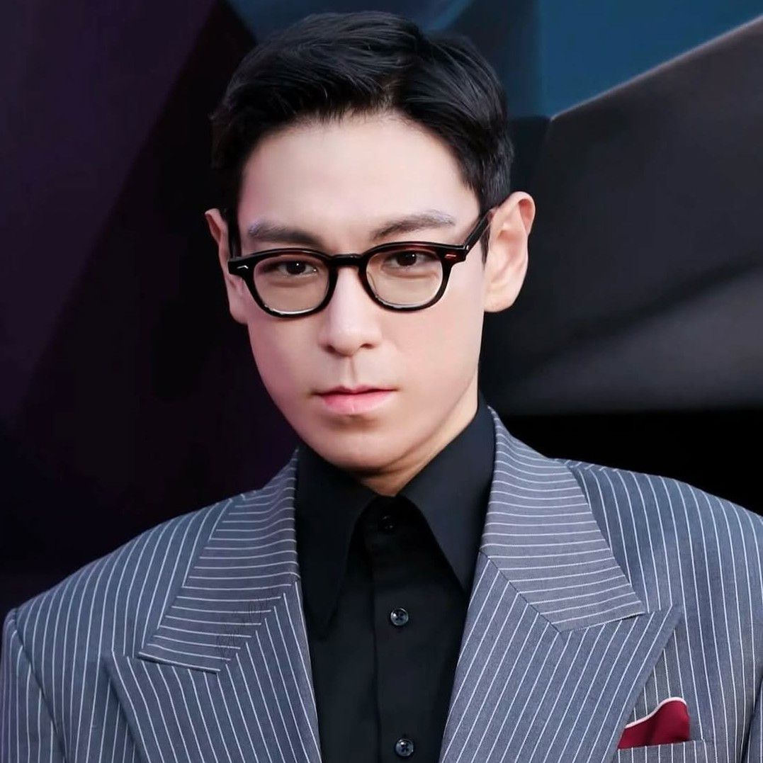 Behind-the-scenes cut of T.O.P