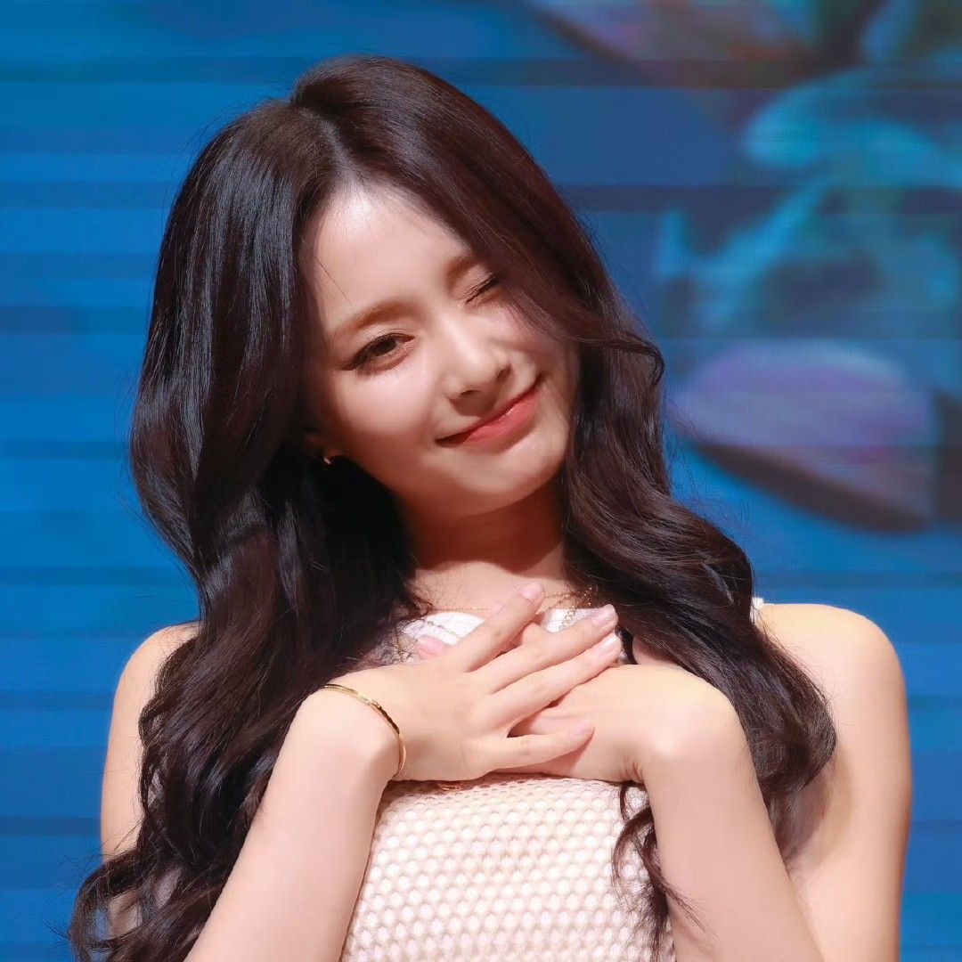 쯔위 (TWICE) 최근 활동샷