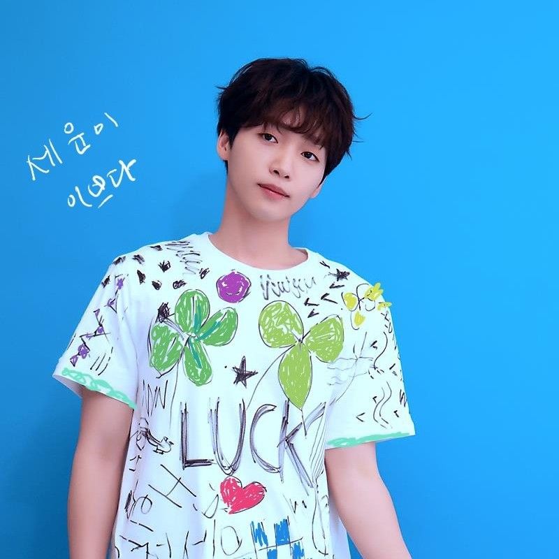 Behind-the-scenes cut of Jeong Sewoon