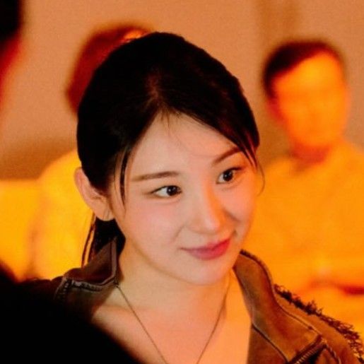 Recent activity shot of Lee Chaeyeon