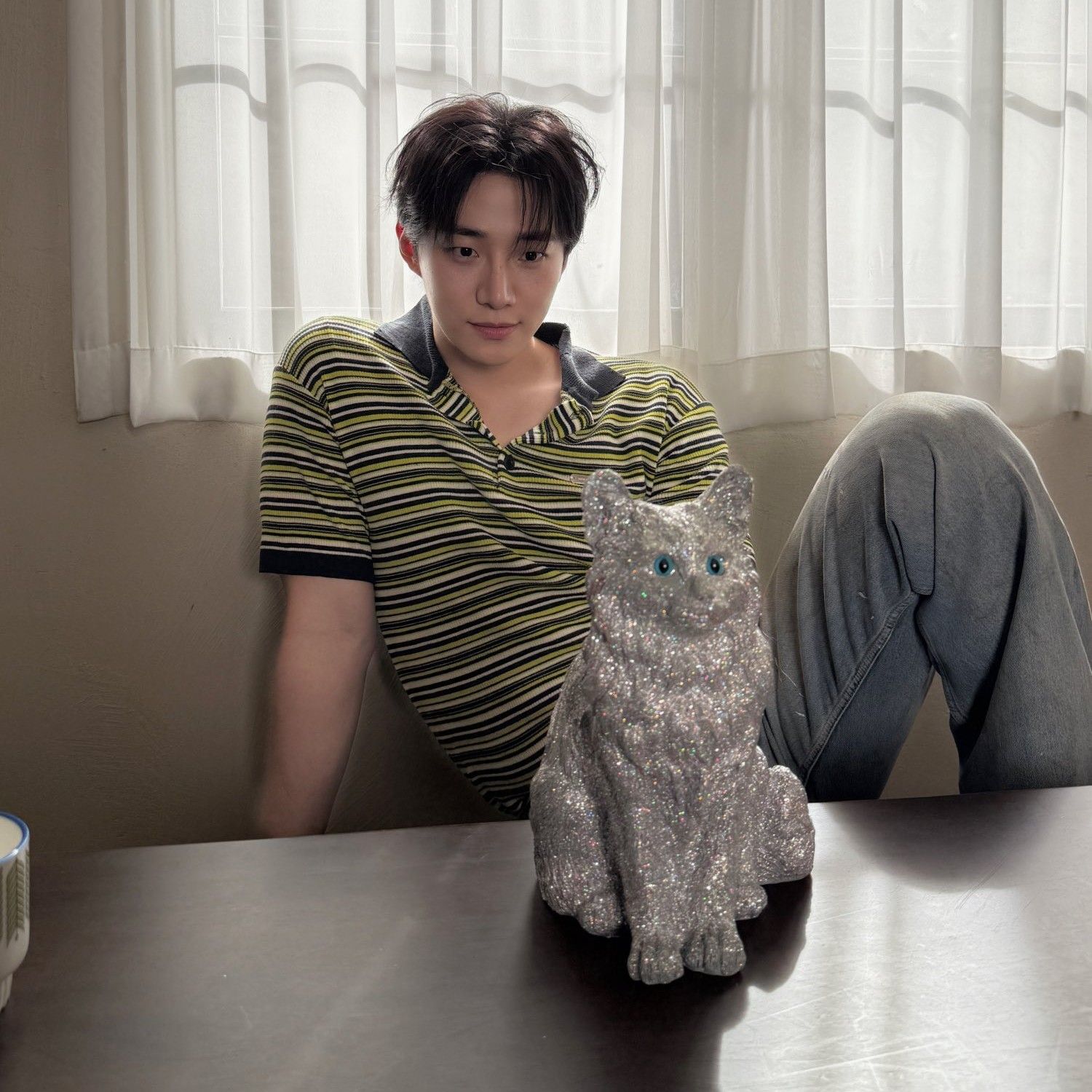 Behind-the-scenes cut of Junho (2PM)