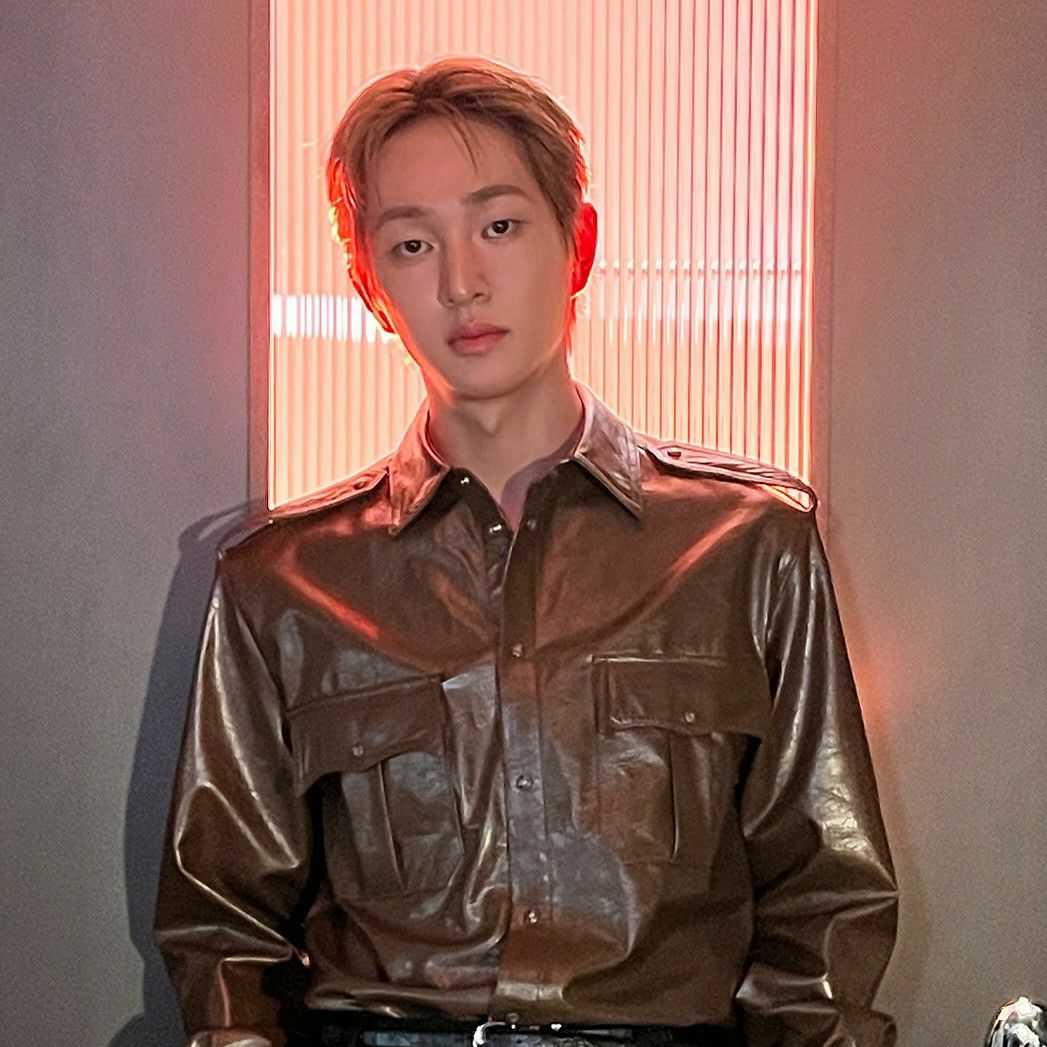 Behind-the-scenes cut of Onew (SHINee)