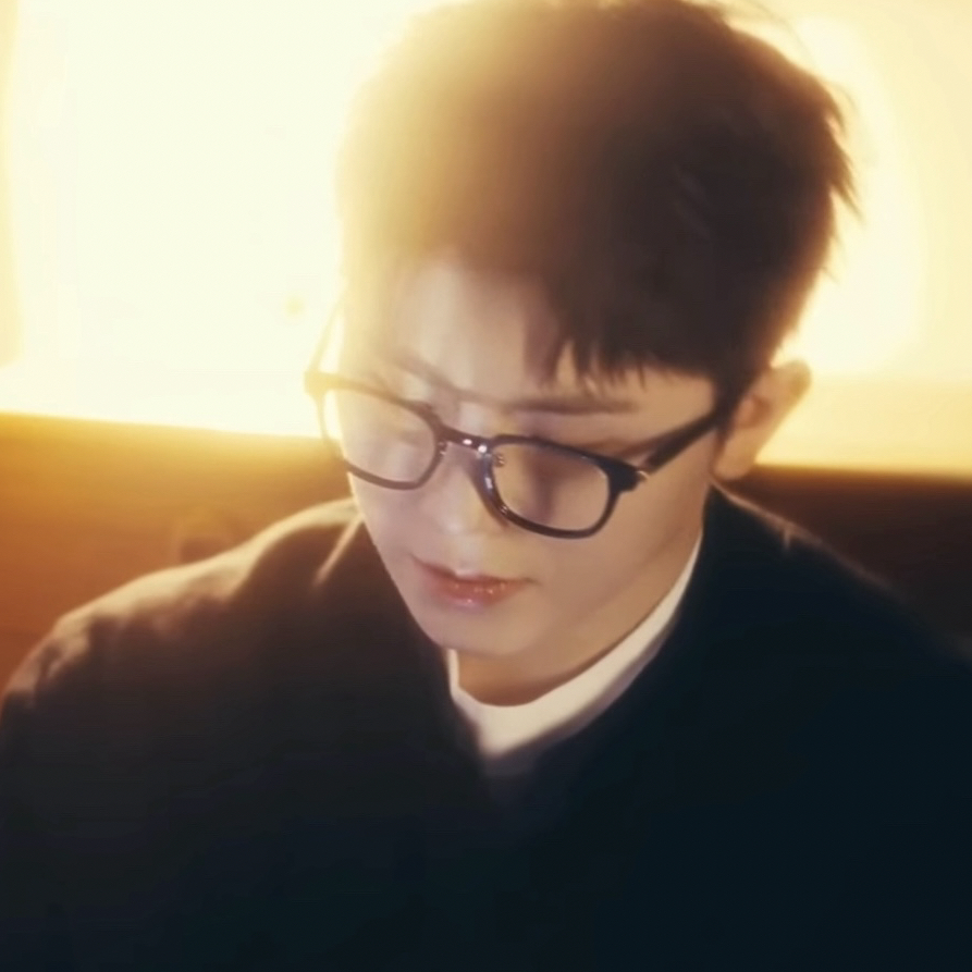 Behind-the-scenes cut of Woozi (SEVENTEEN)