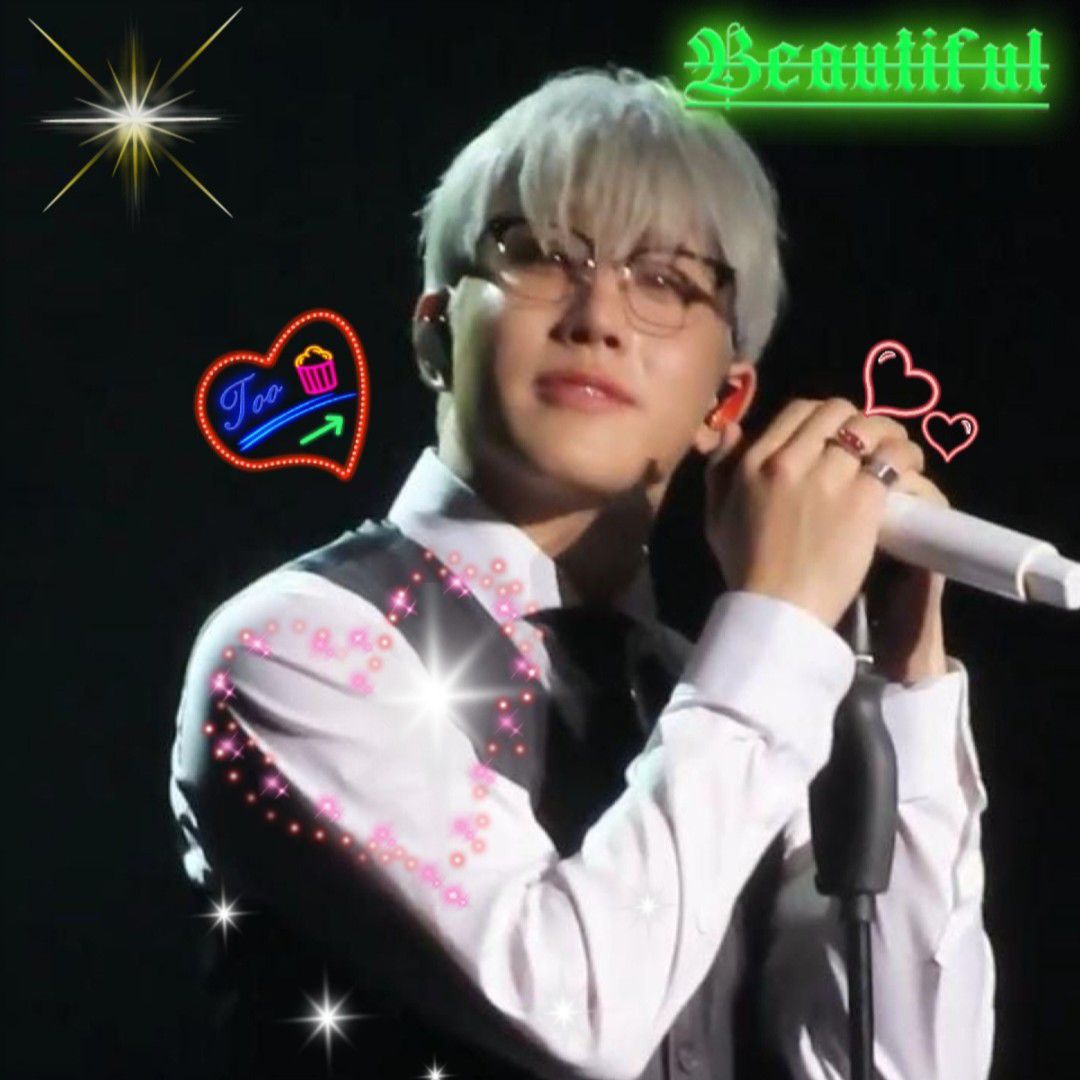 Foto aktivitas terbaru Jinjin (ASTRO)