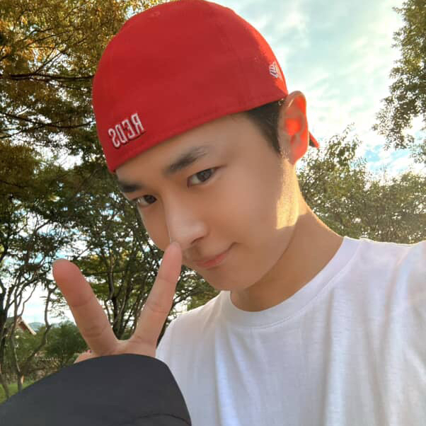 Behind-the-scenes cut of Choi Byungchan