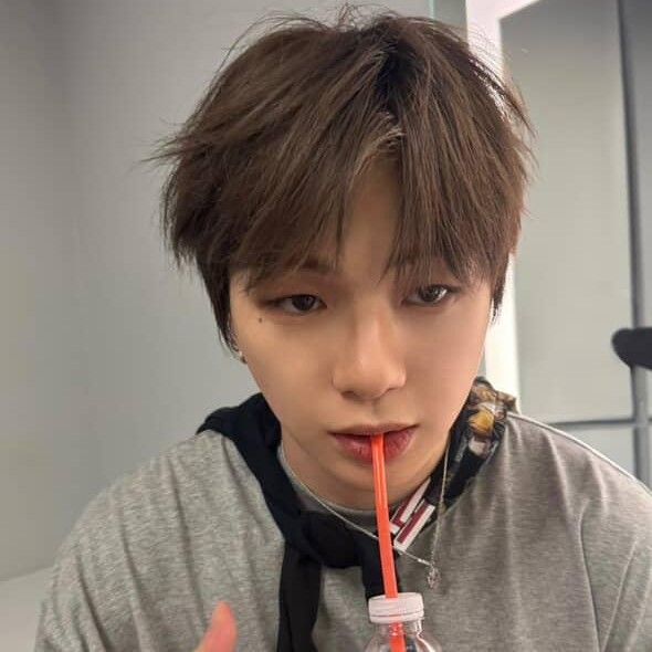 Latest photo of Kang Daniel