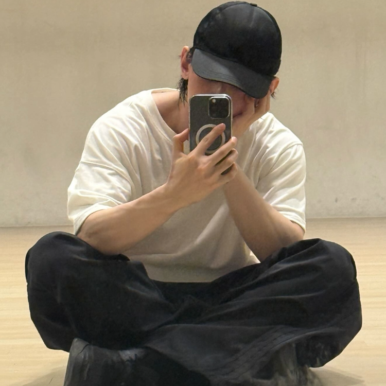 A moment captured by Yeosang (ATEEZ)'s fan