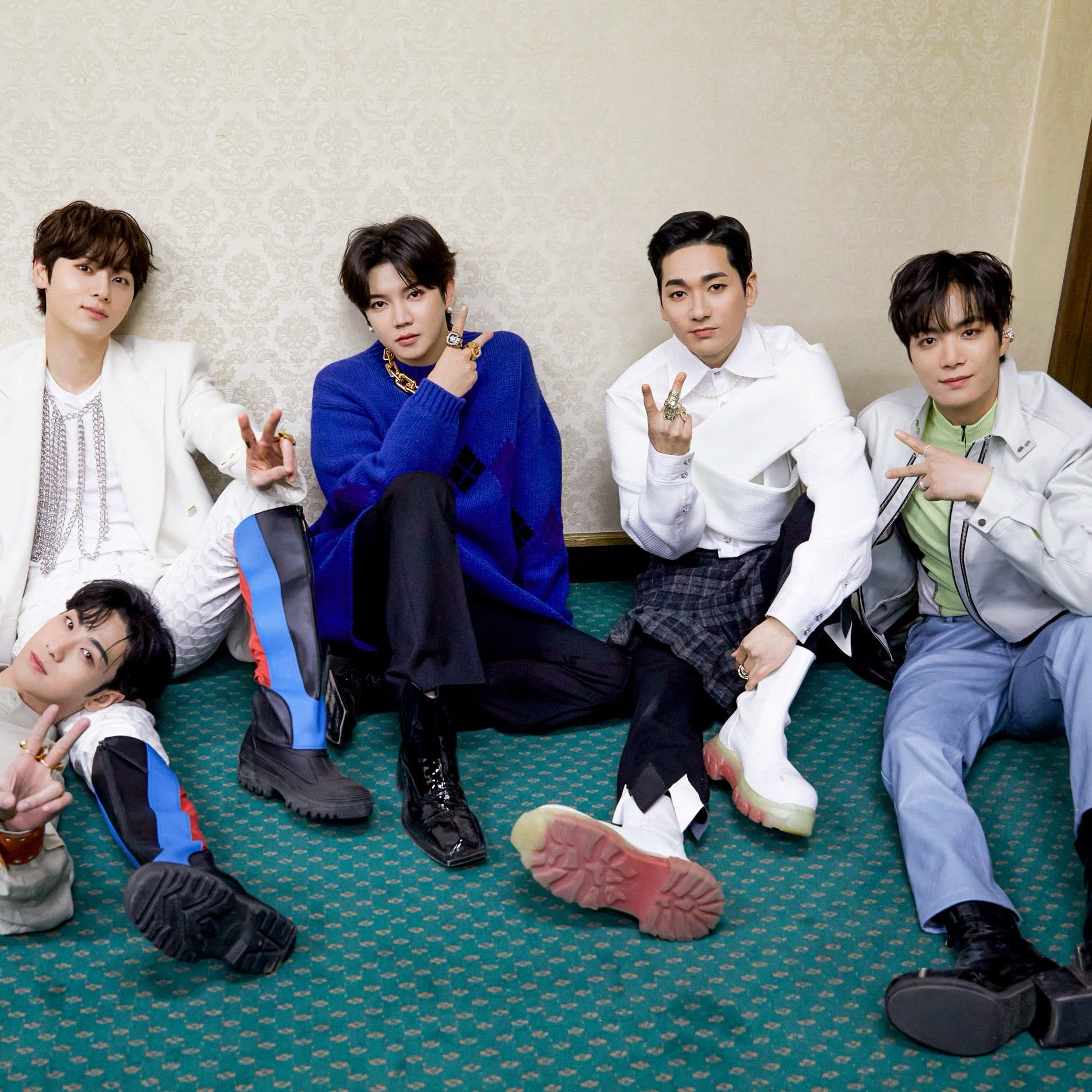 A moment captured by NU'EST's fan