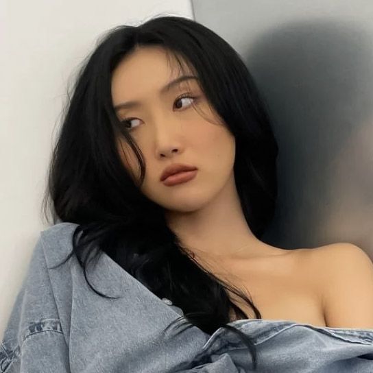 A moment captured by Hwasa (MAMAMOO)'s fan