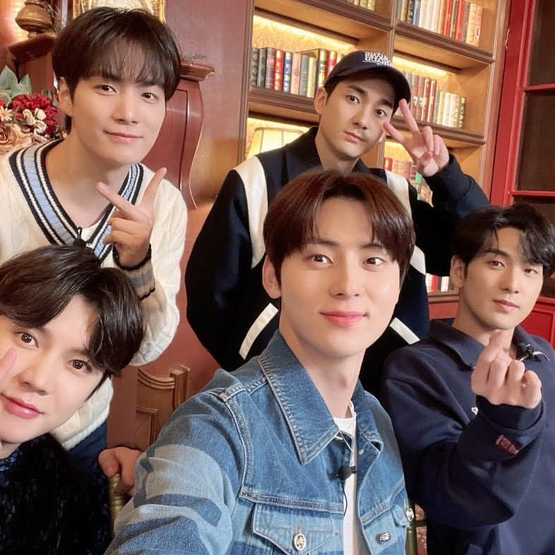 Recent activity shot of NU'EST