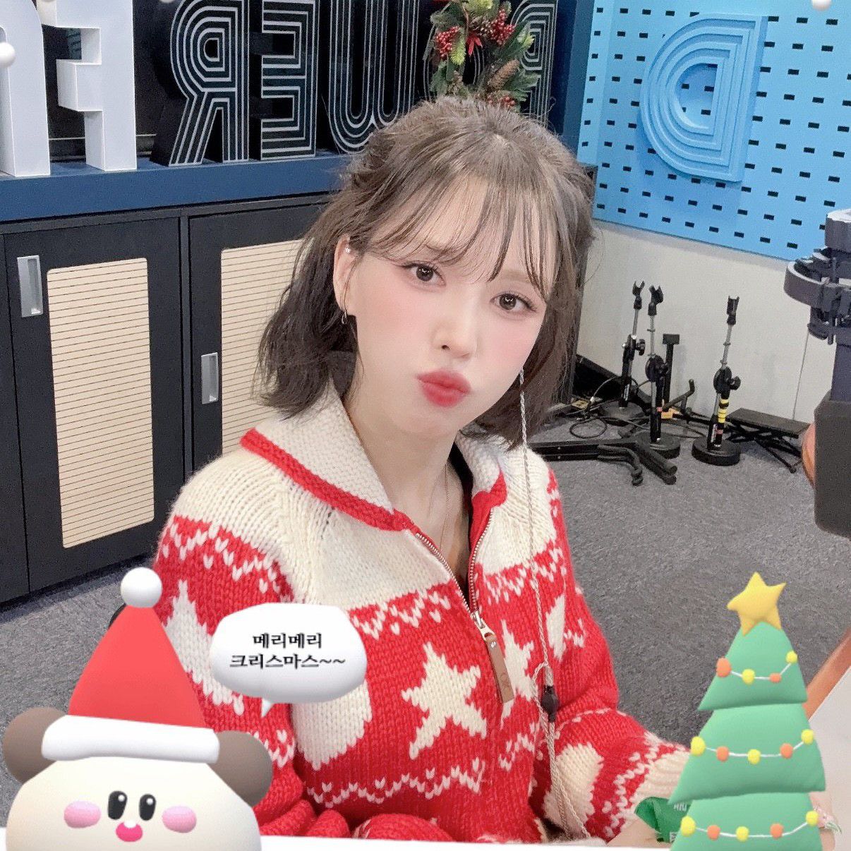 A moment captured by Wendy (Red Velvet)'s fan