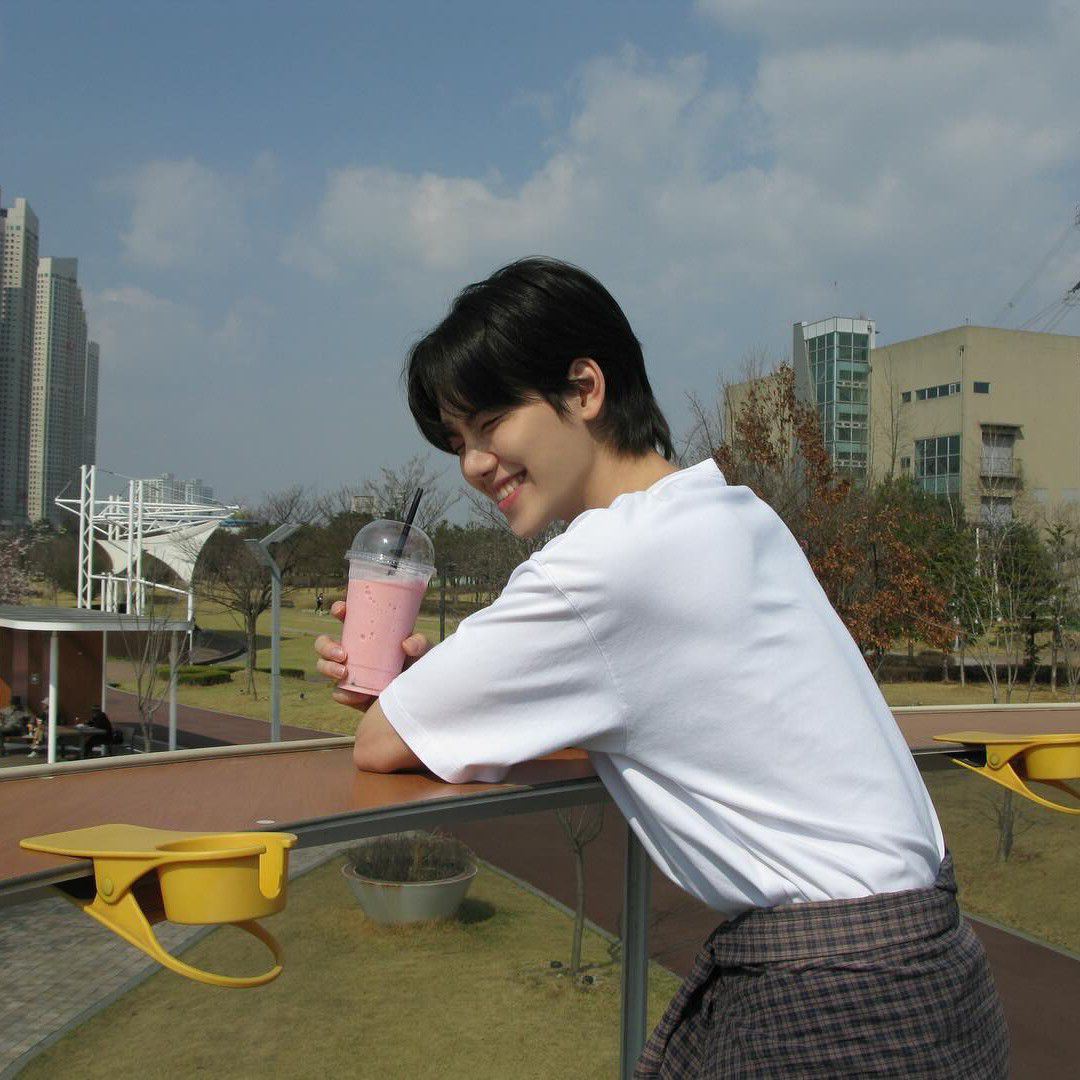 Recent activity shot of Minhee (CRAVITY)