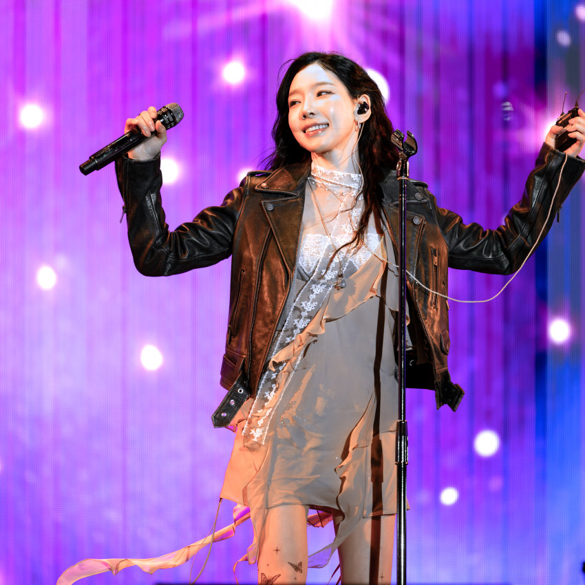 A moment captured by Taeyeon (Girls' Generation)'s fan