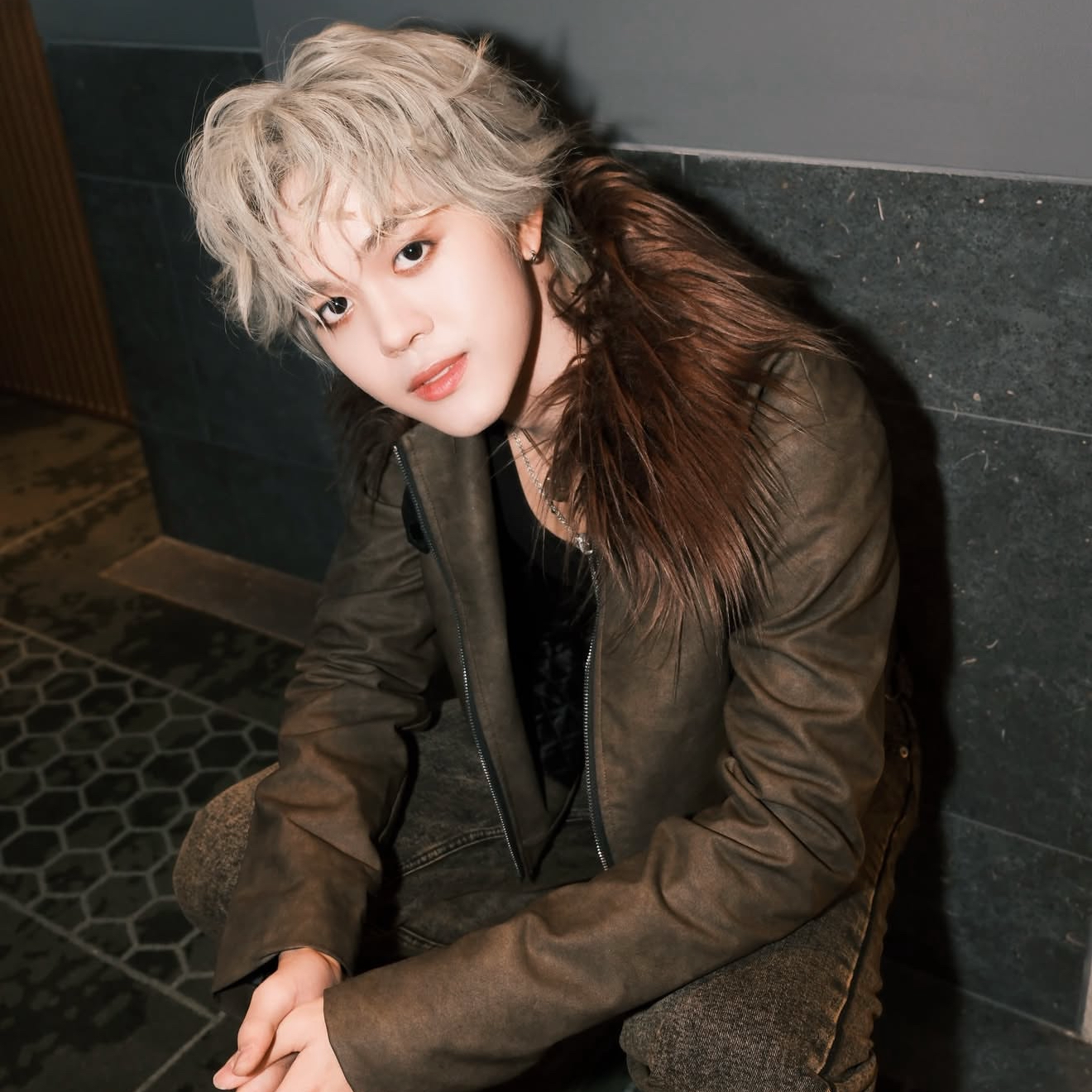 Behind-the-scenes cut of THI-O (NexT1DE)