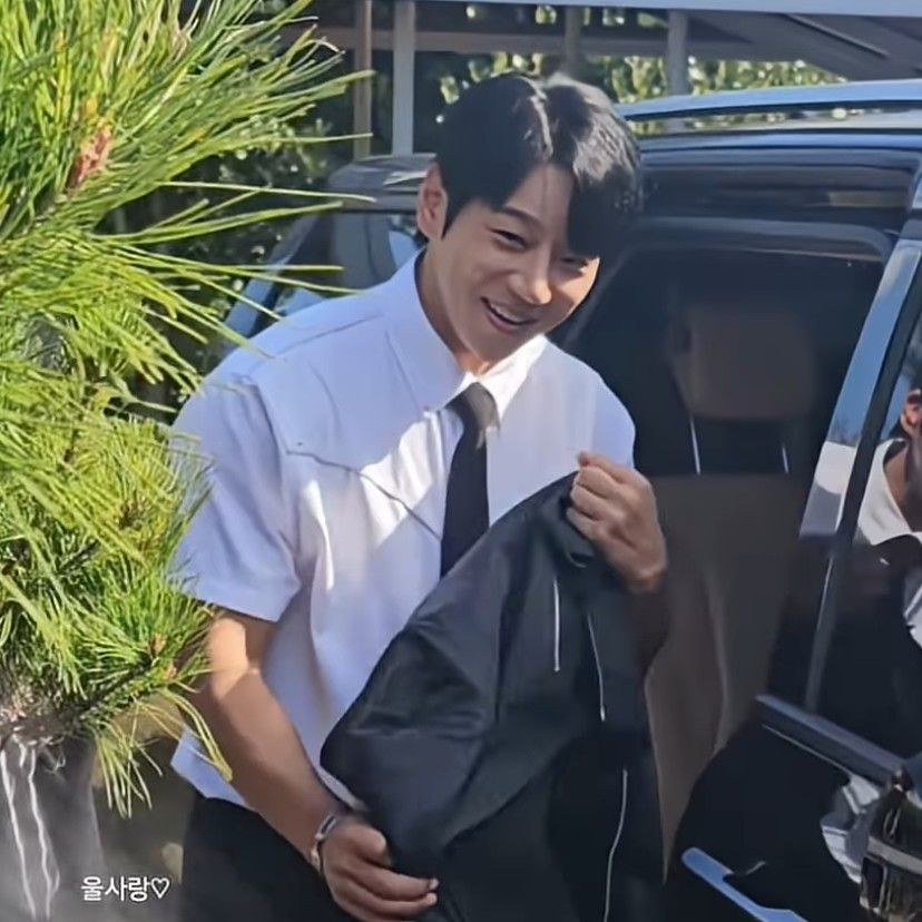 黃致列的最新活動照片