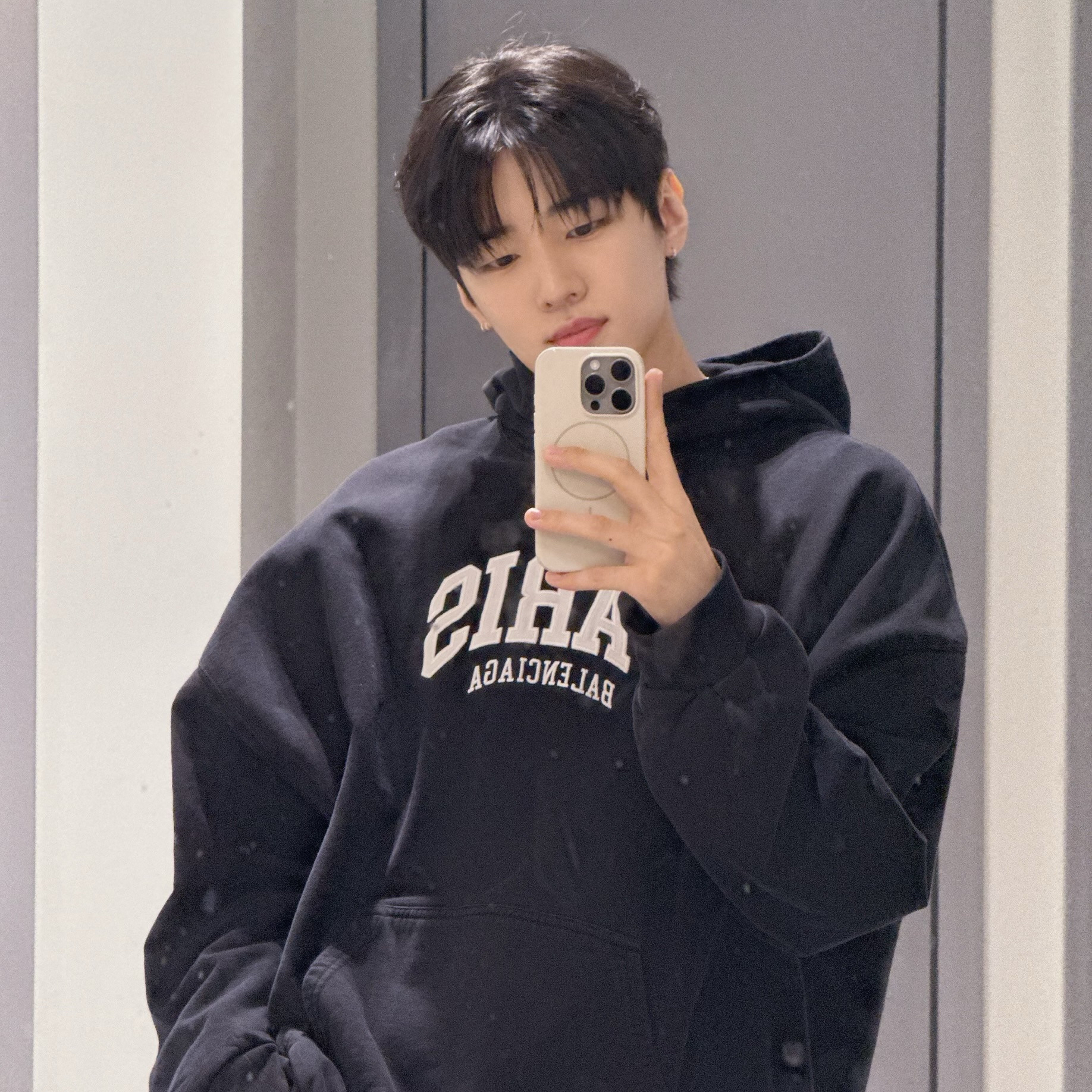 Behind-the-scenes cut of Jaechan (DKZ)