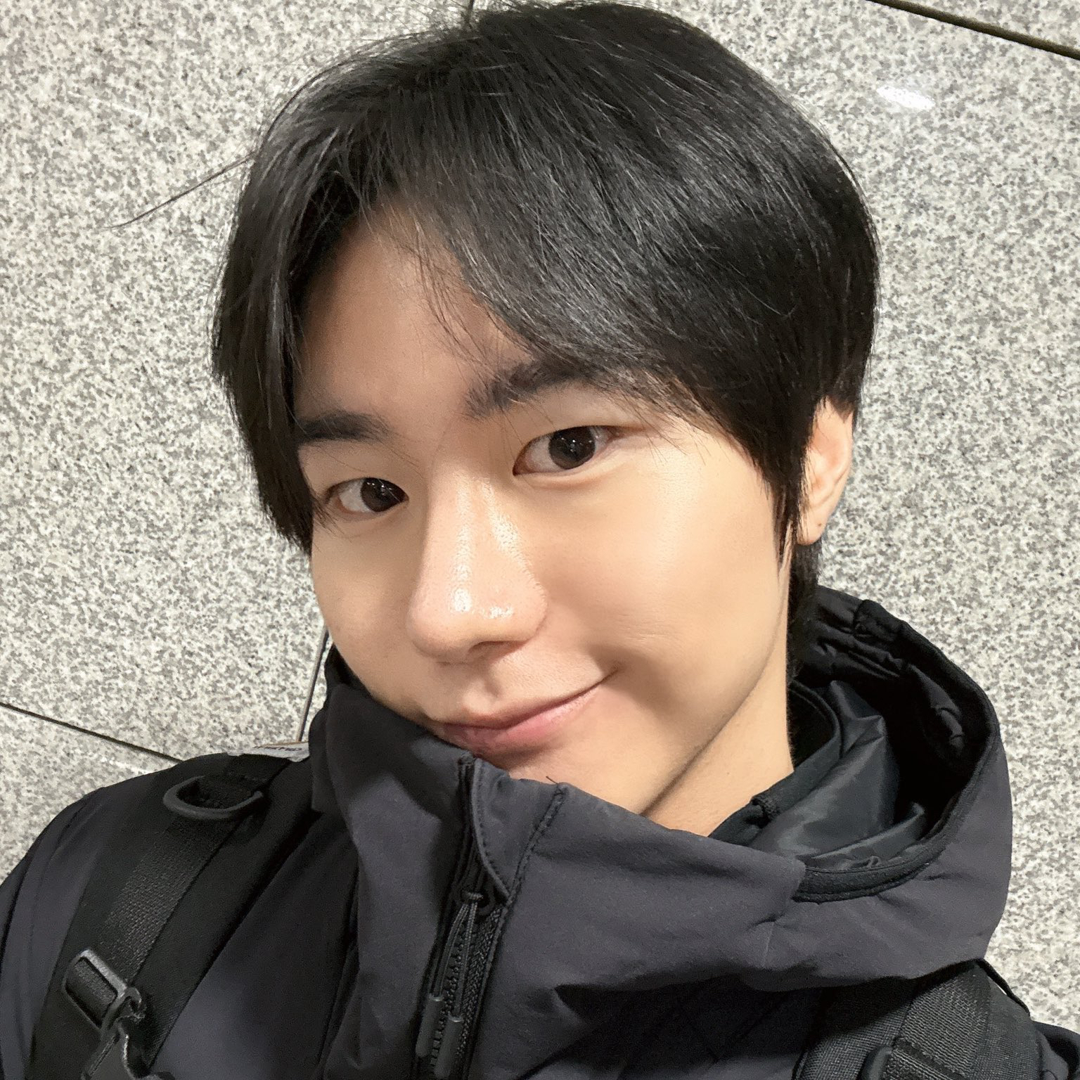 Recent activity shot of Kang Seungsik (VICTON)