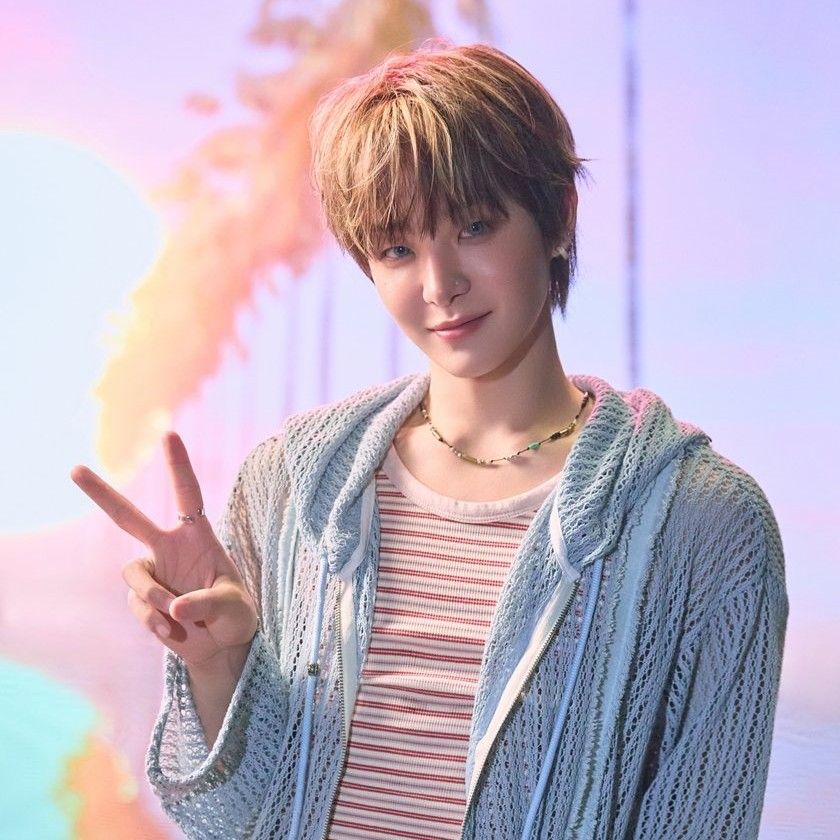 Behind-the-scenes cut of TREASURE