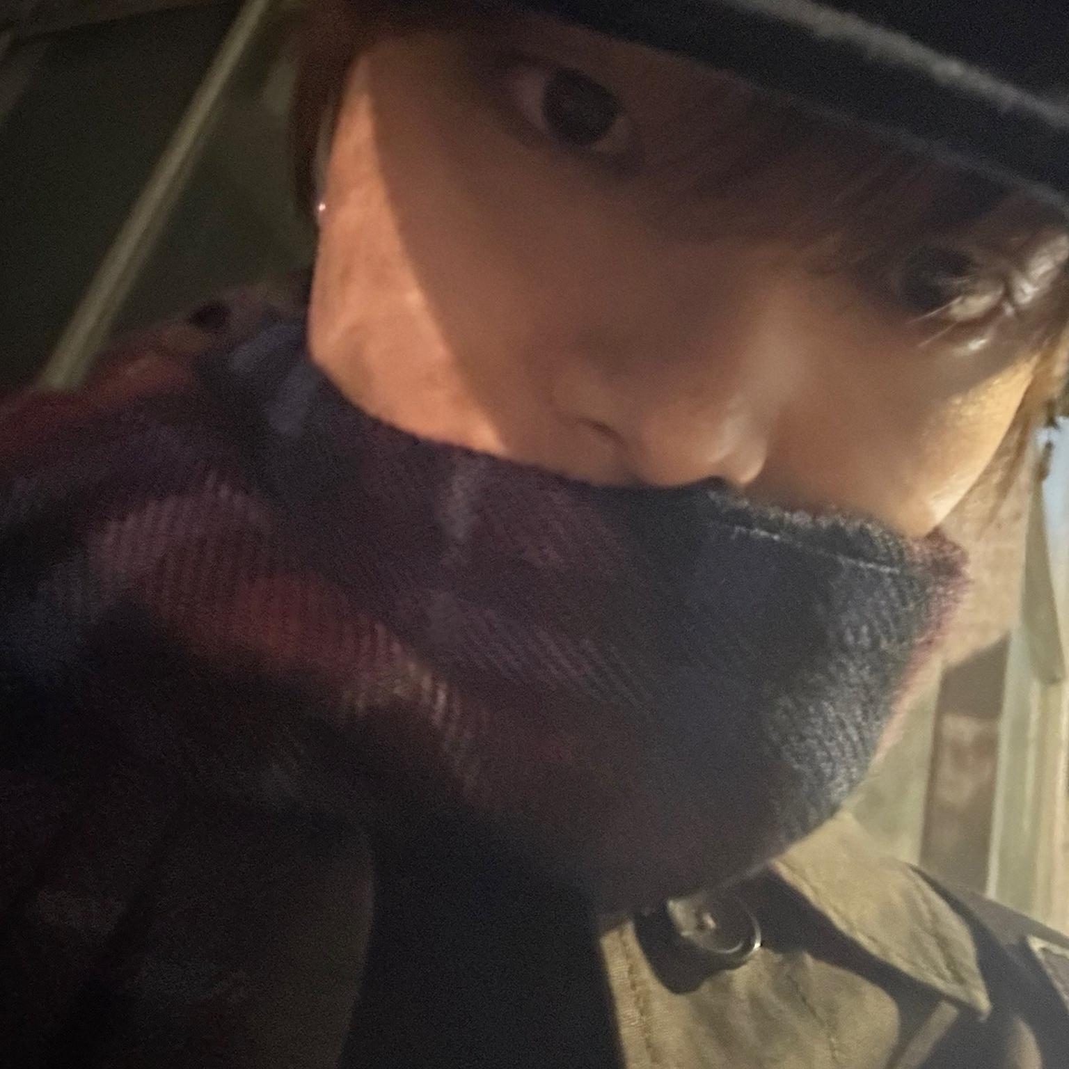 Latest photo of EJ (&TEAM)