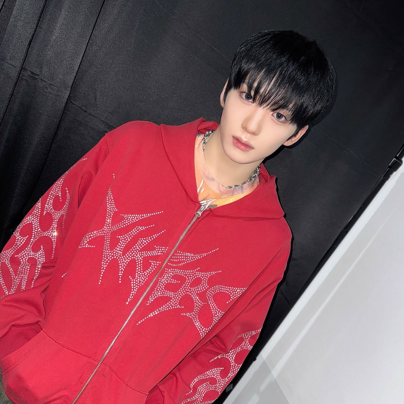 Behind-the-scenes cut of Minjae (Xikers)