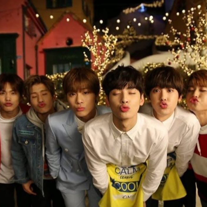 A moment captured by ASTRO's fan