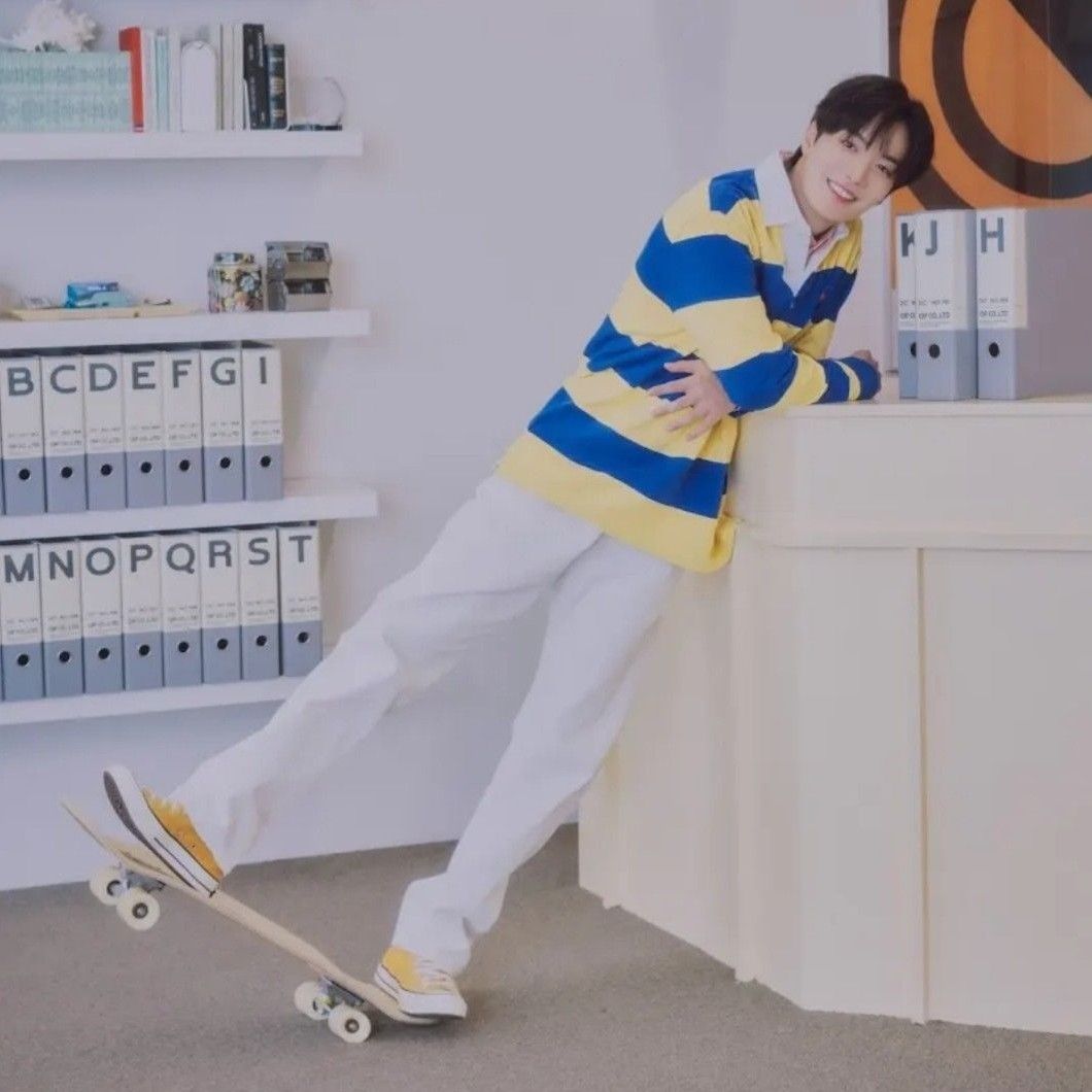 Behind-the-scenes cut of Kim Jonghyeon