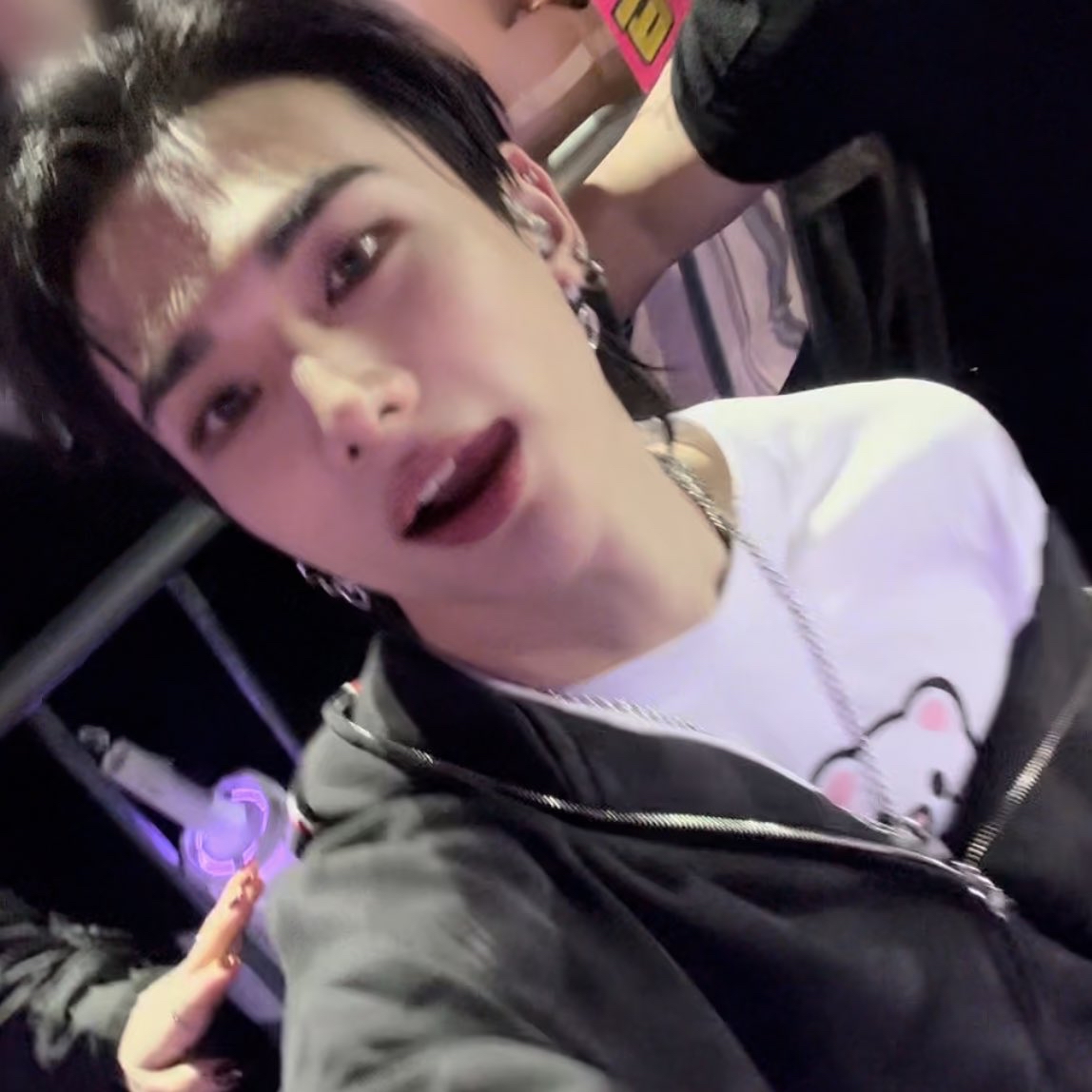 Foto terbaru Hyunjin (Stray Kids)