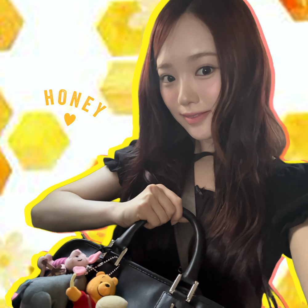 A moment captured by Rio (NiziU)'s fan