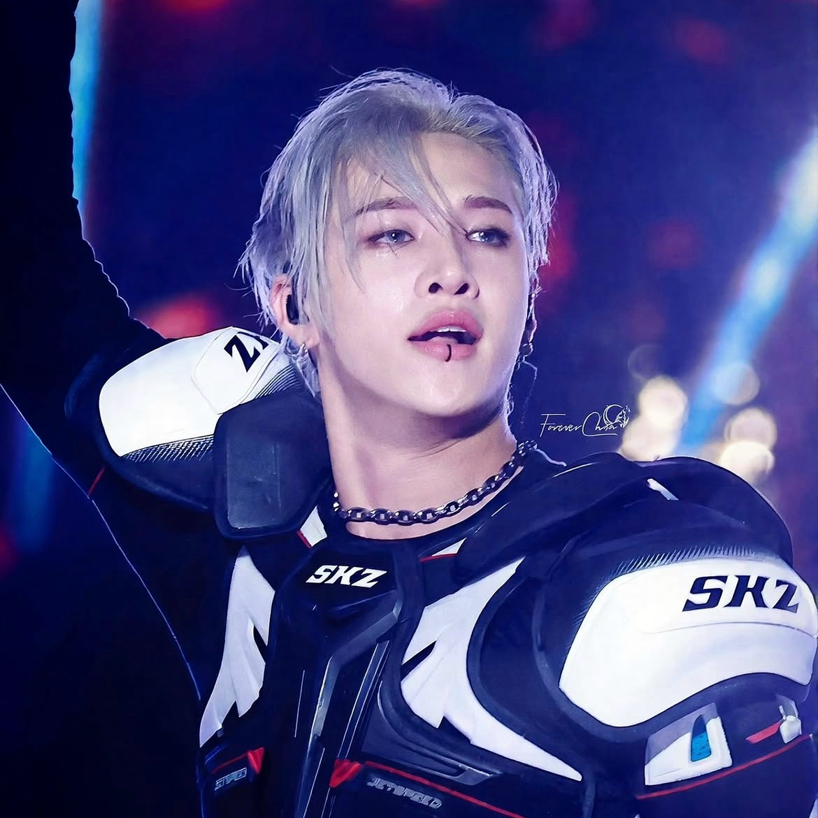 방찬 (Stray Kids) 최근 활동샷