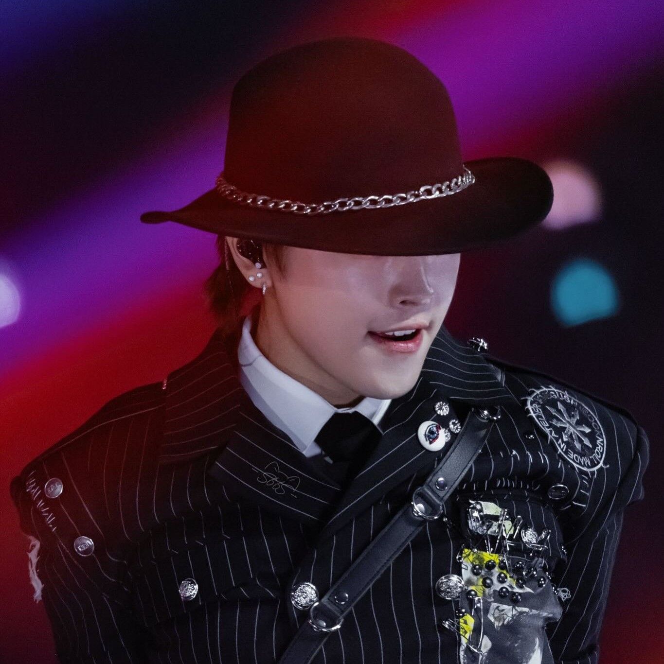 에이티즈의 비하인드 컷