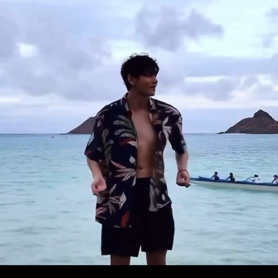 Recent activity shot of V (BTS)