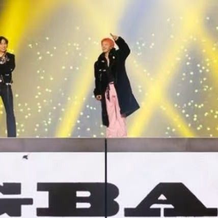Behind-the-scenes cut of BIGBANG