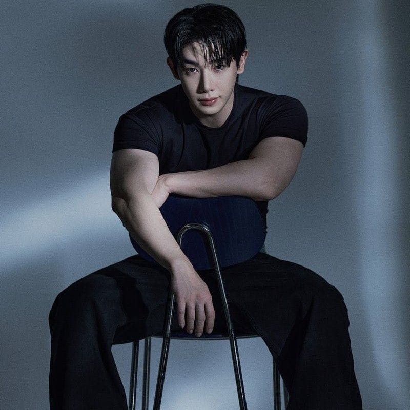 Behind-the-scenes cut of Wonho