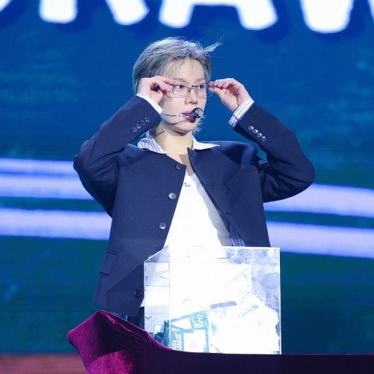 Latest photo of Taemin (SHINee)