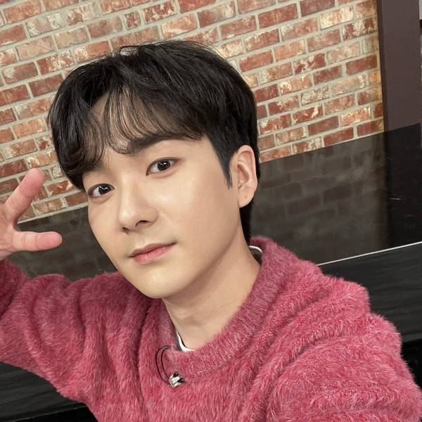 Popular profile picture of Aron loved by fans