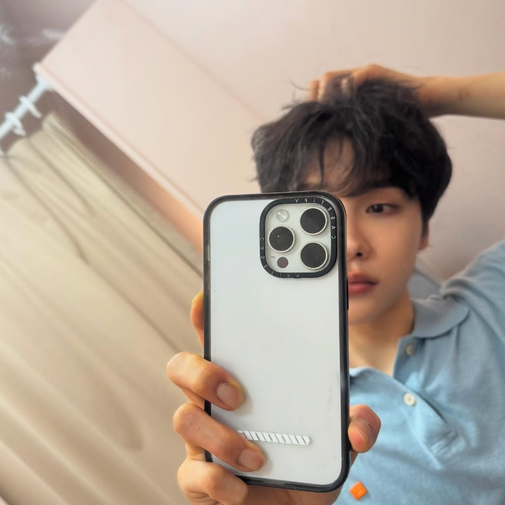 Recent activity shot of Jeon Woong (AB6IX)