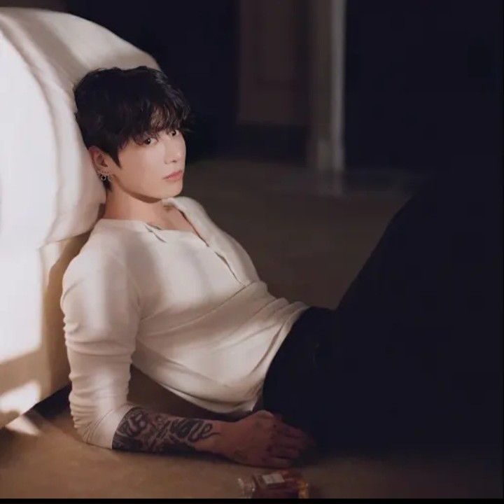 Latest photo of Jungkook (BTS)