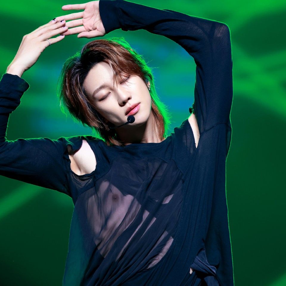 The 8 (SEVENTEEN)の最近の活動写真