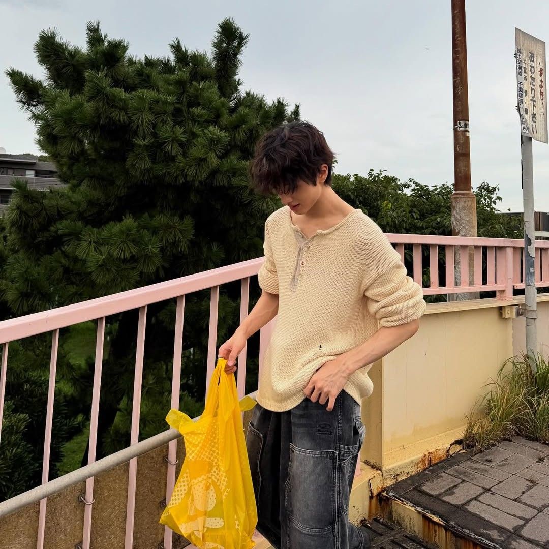 Foto terbaru Jisung (NCT DREAM)