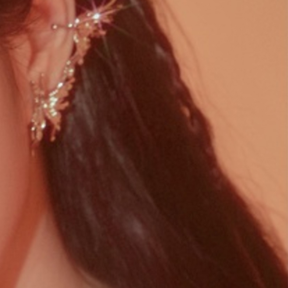 Latest photo of HyunJin (Loossemble)