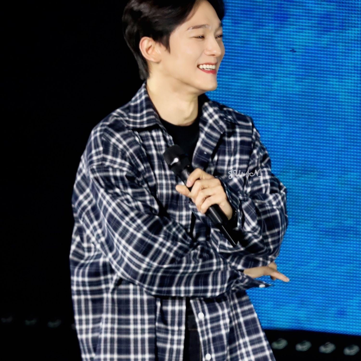 Latest photo of Chen (EXO)