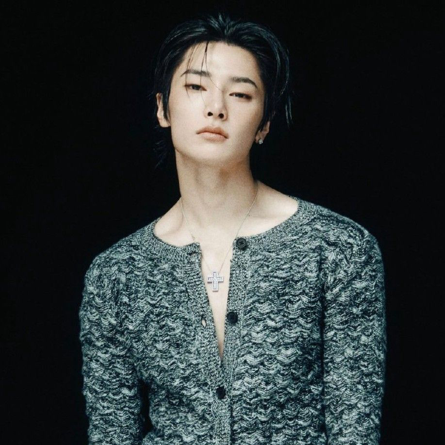 Behind-the-scenes cut of I.N (Stray Kids)