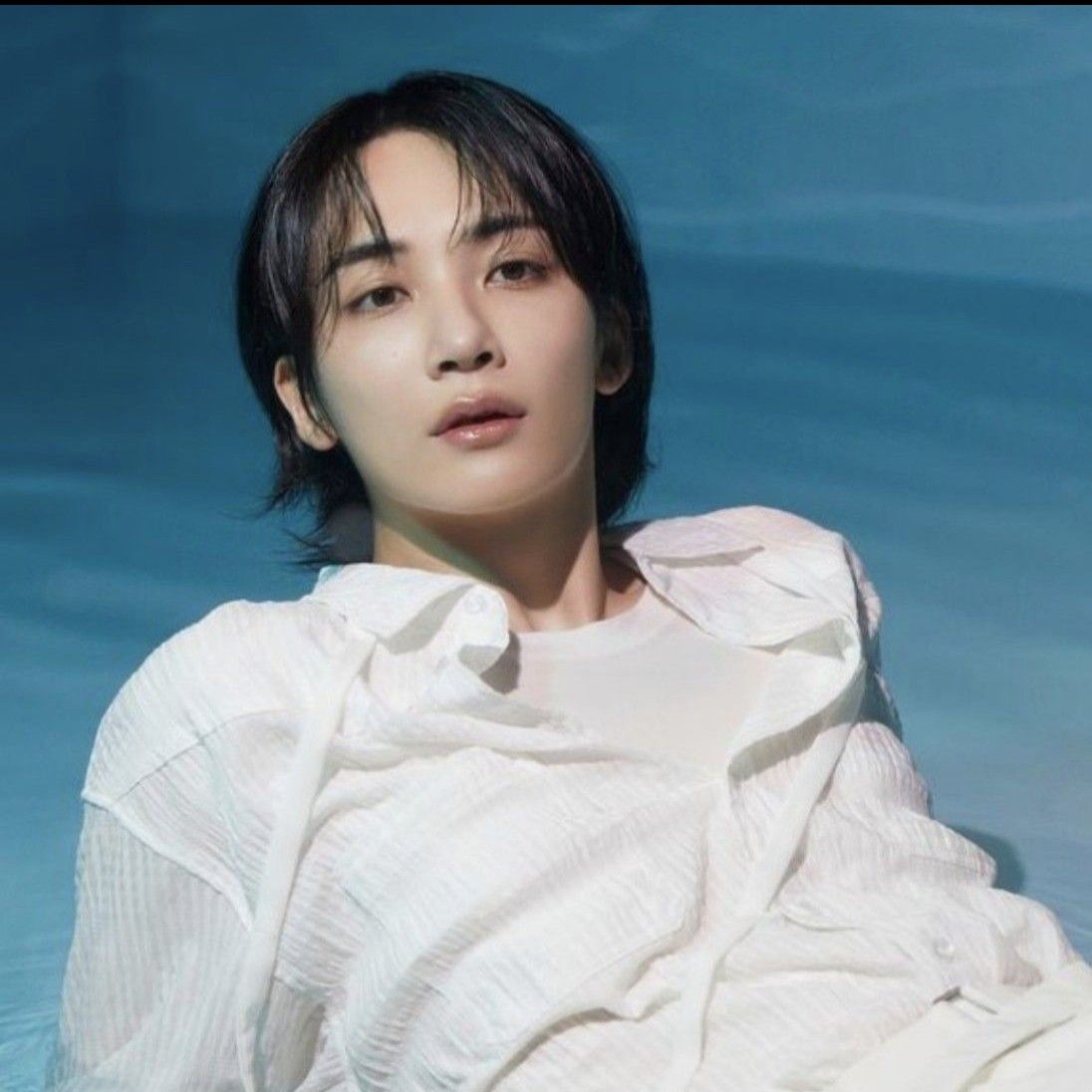 Recent activity shot of Jeonghan (SEVENTEEN)