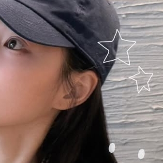 Recent activity shot of Kang Hyewon
