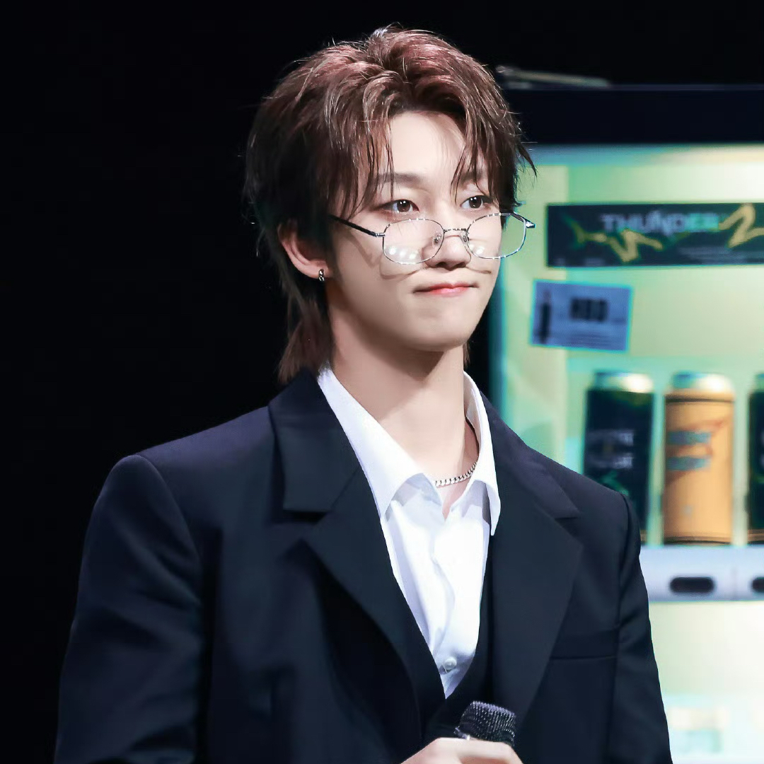 A moment captured by The 8 (SEVENTEEN)'s fan