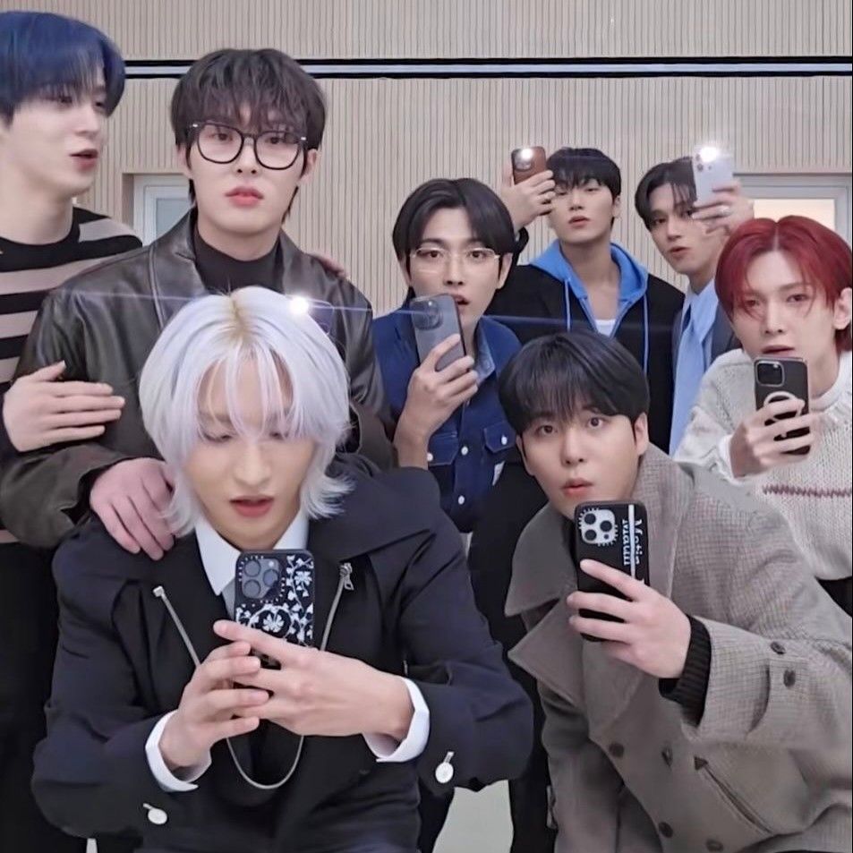 에이티즈의 최신 사진