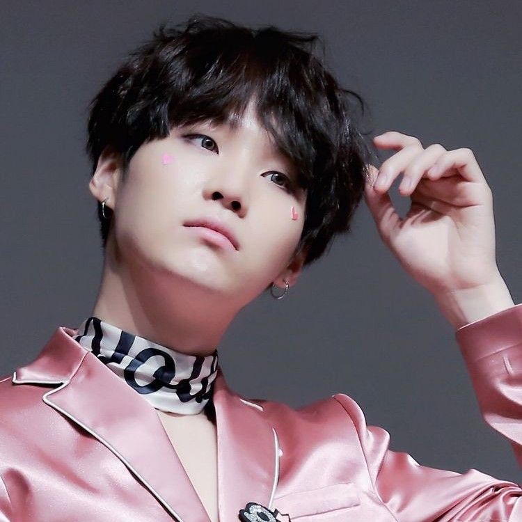 슈가 (방탄소년단) 최근 활동샷