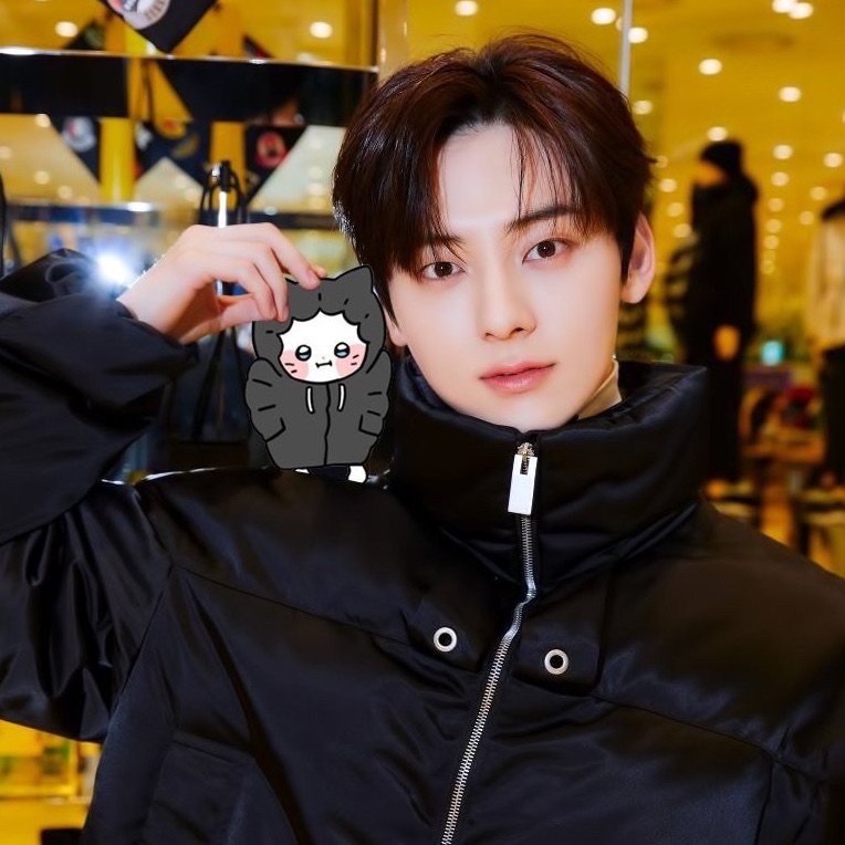 Latest photo of Hwang Minhyun